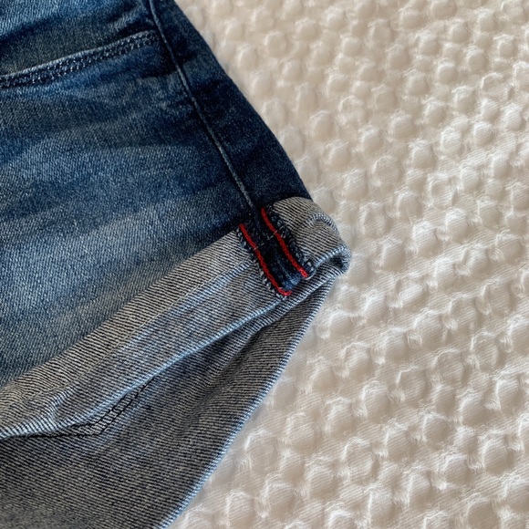 Guess Medium Wash Denim Shorts - Picture 6 of 9